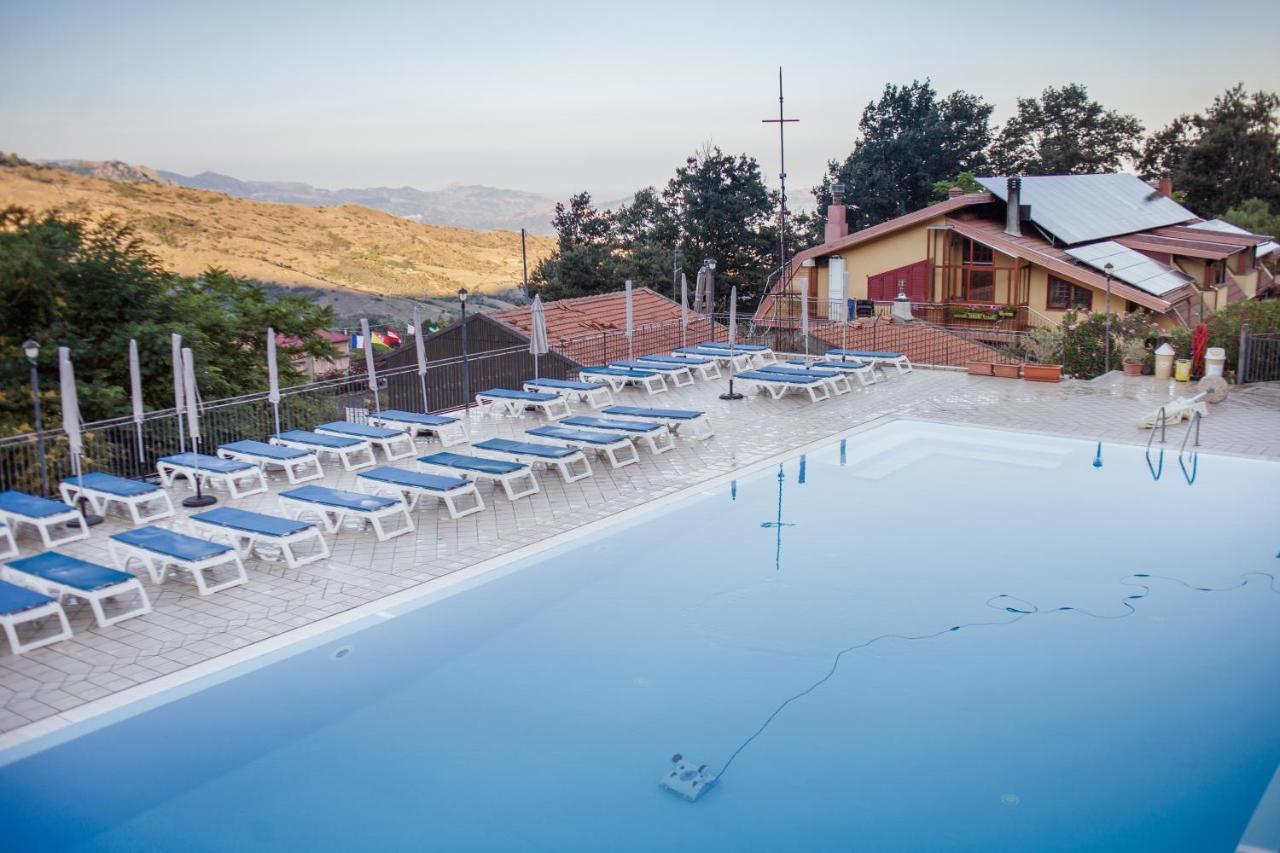 Agri-Hotel Da Marianna Resort & Spa Santa Domenica Vittoria Zewnętrze zdjęcie